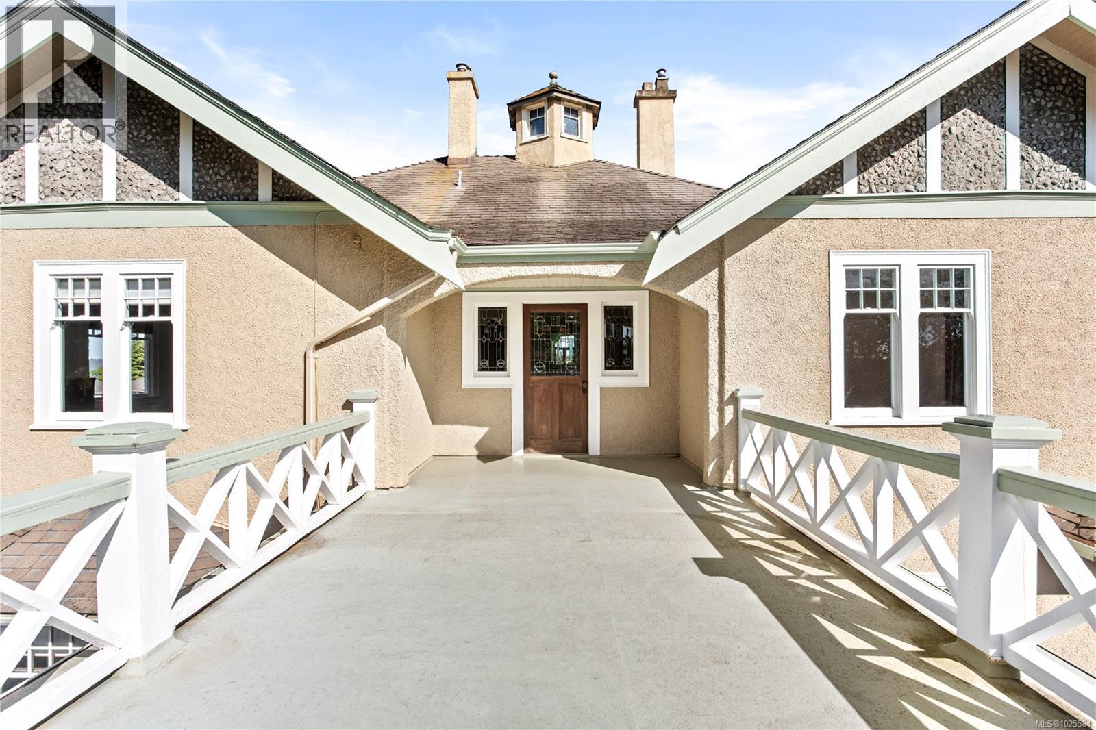 4423 Tyndall Ave, Saanich, British Columbia  V8N 3S3 - Photo 32 - 1025584