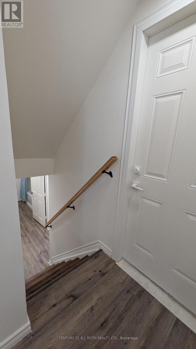 B - 20 Meadowland Avenue, Barrie, Ontario  L4N 2Y4 - Photo 18 - S12645326