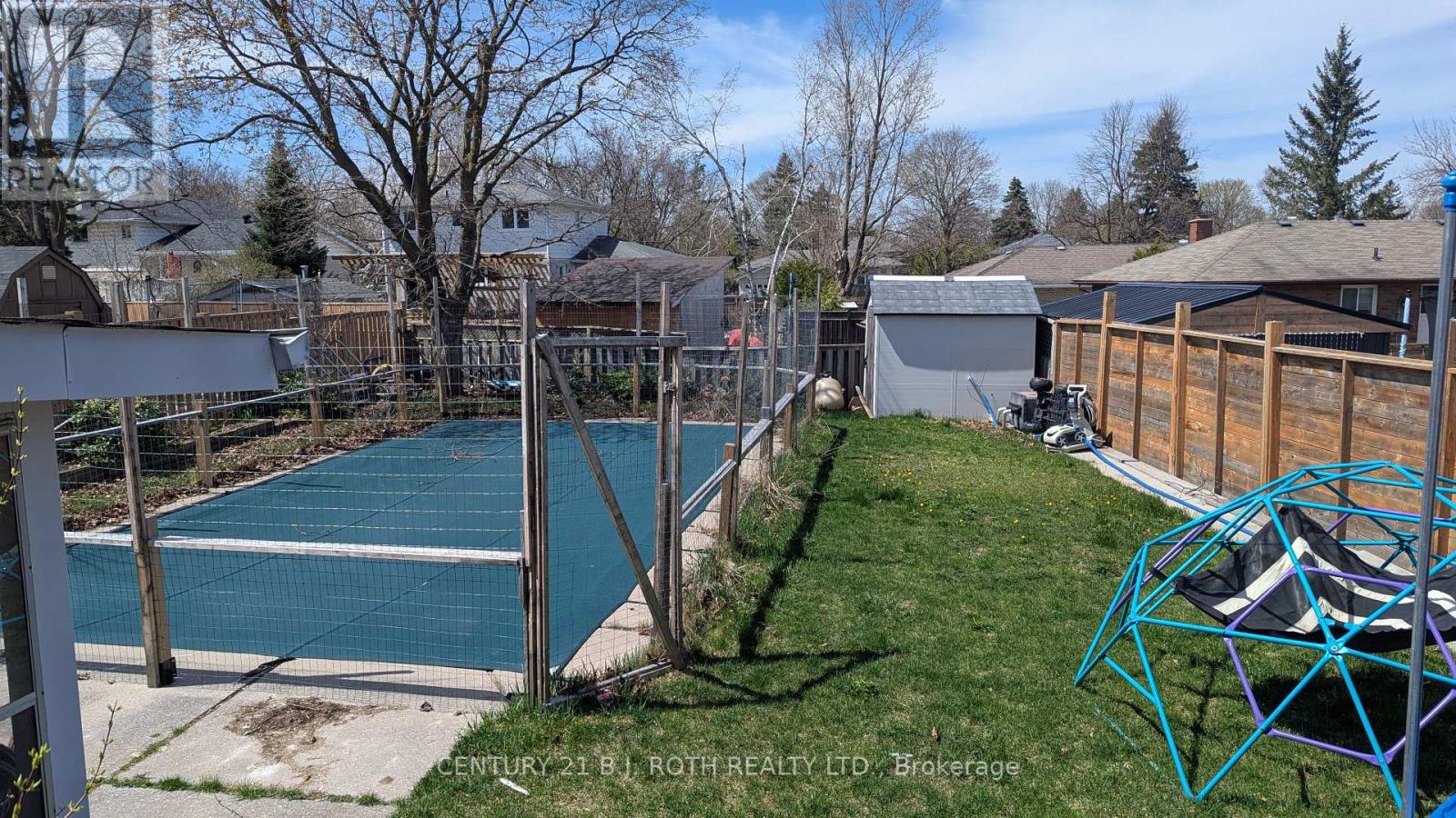 B - 20 Meadowland Avenue, Barrie, Ontario  L4N 2Y4 - Photo 33 - S12645326