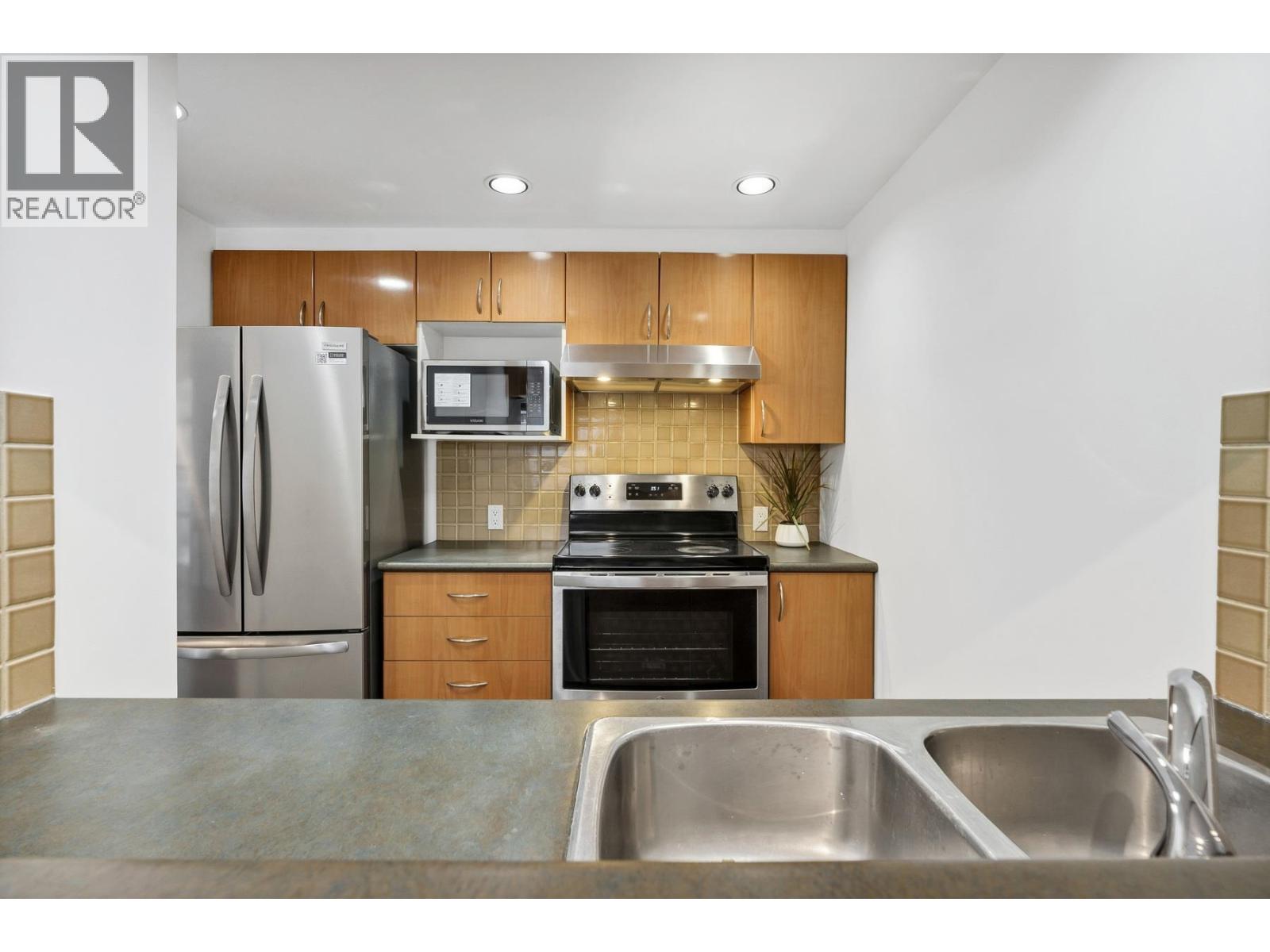 308 1688 Robson Street, Vancouver, British Columbia  V6G 1C7 - Photo 11 - R3091045