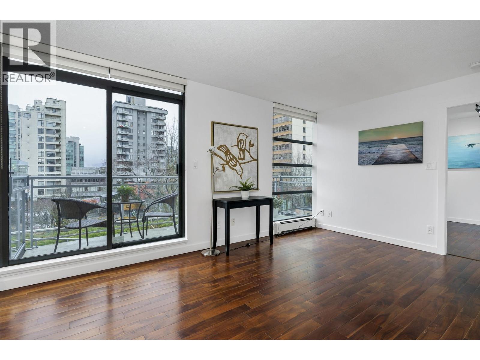 308 1688 Robson Street, Vancouver, British Columbia  V6G 1C7 - Photo 2 - R3091045