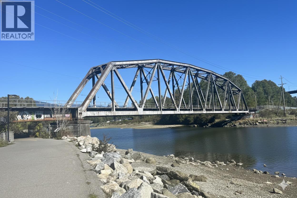 401 568 Waters Edge Crescent, West Vancouver, British Columbia  V7T 0A2 - Photo 31 - R3091047