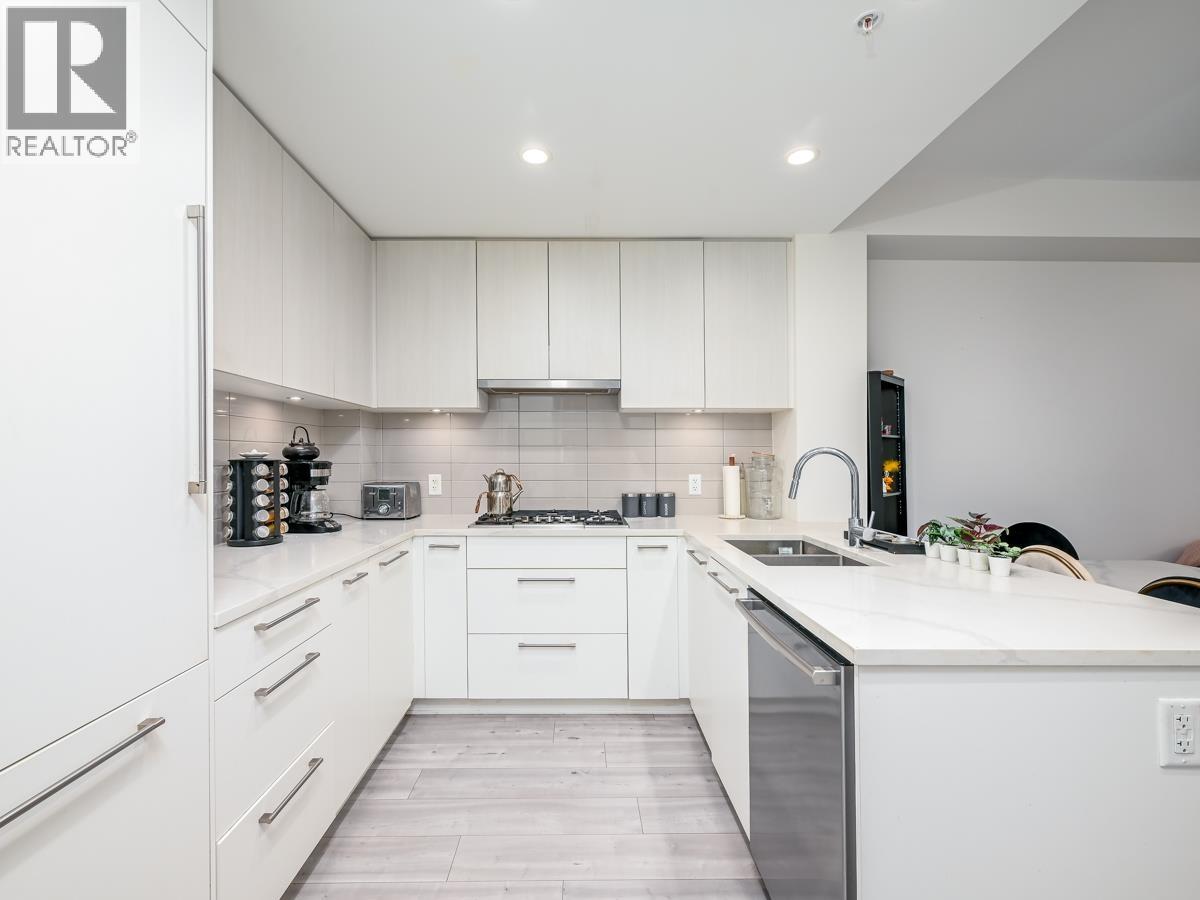 120 2035 Glenaire Drive, North Vancouver, British Columbia  V7P 1Y2 - Photo 9 - R3091058