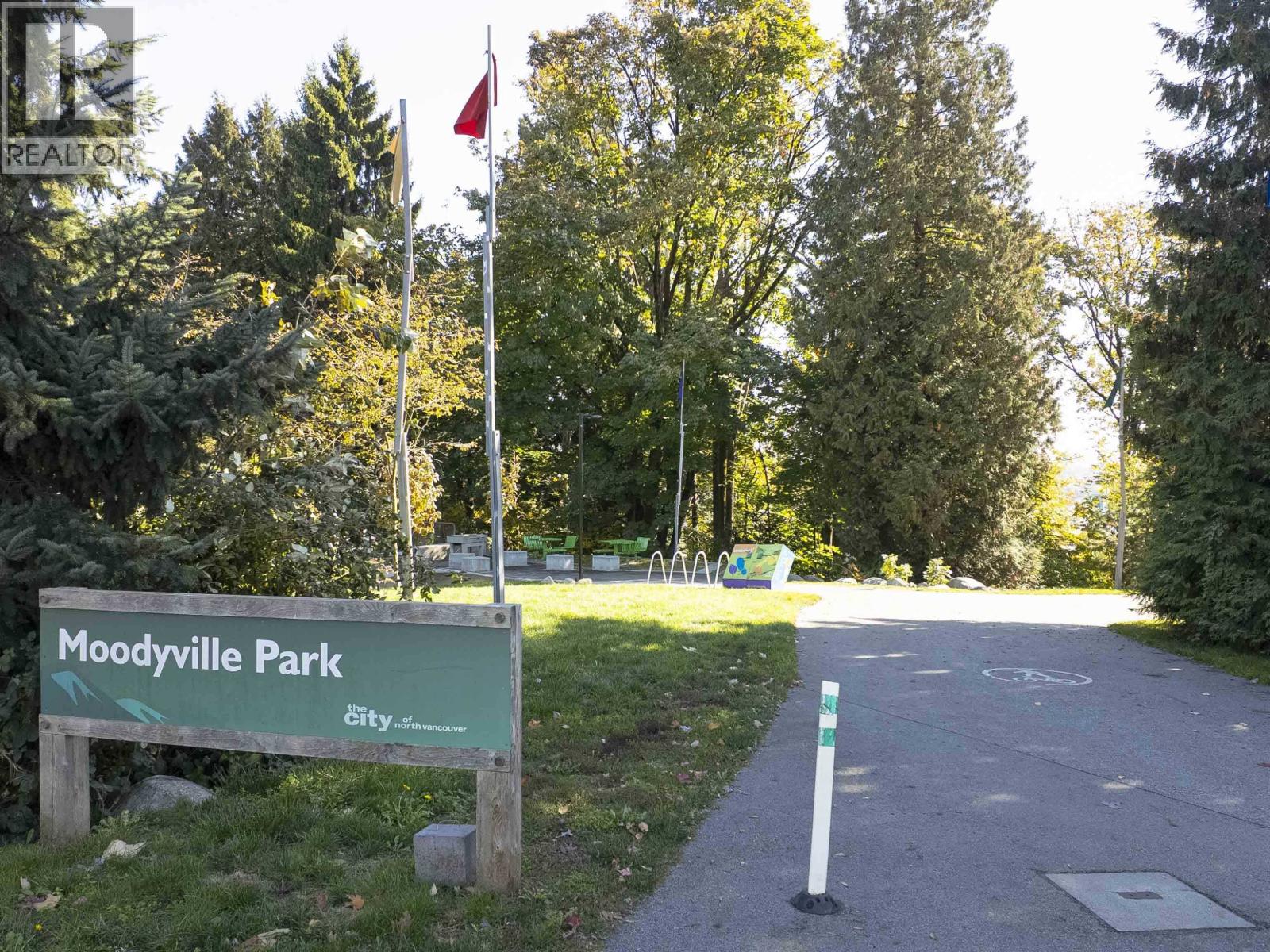 19 533 E 3rd Street, North Vancouver, British Columbia  V7L 1G4 - Photo 39 - R3091075