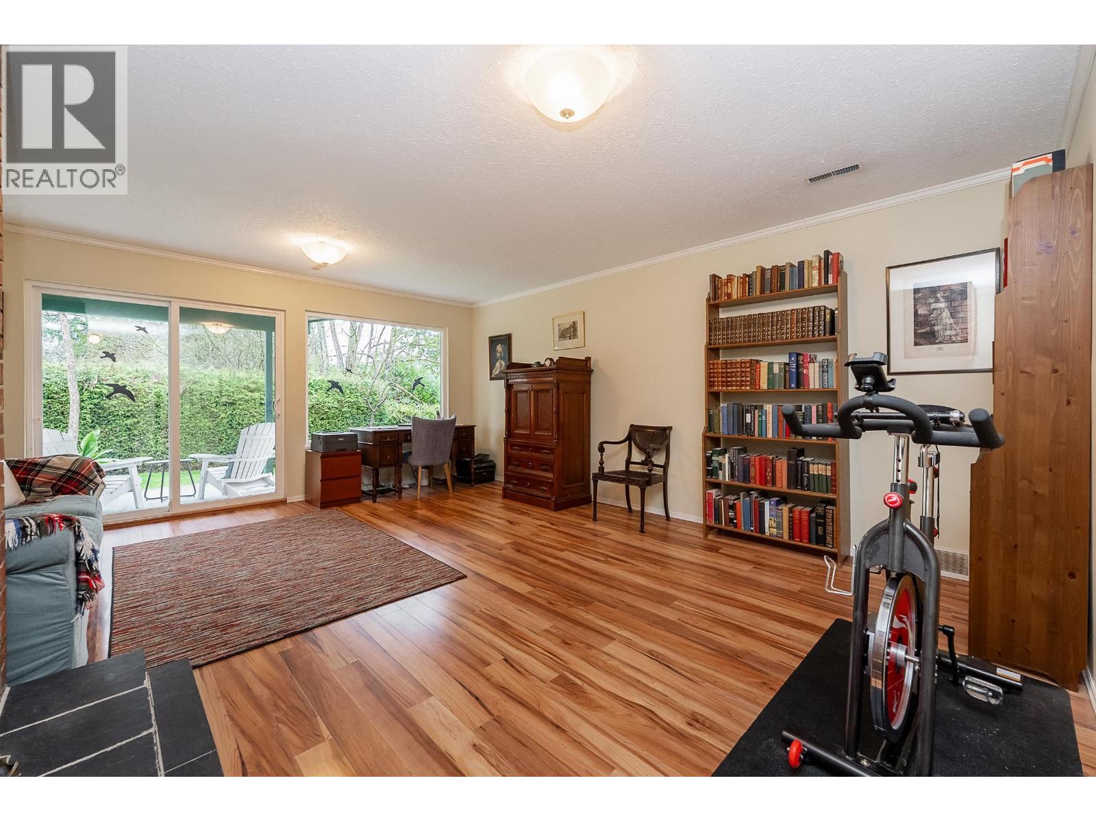 1063 Corona Crescent, Coquitlam, British Columbia  V3J 7J1 - Photo 19 - R3091015