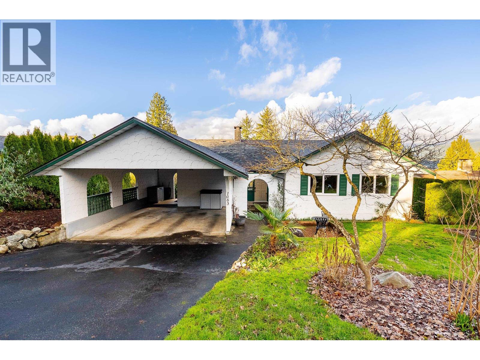 1063 Corona Crescent, Coquitlam, British Columbia  V3J 7J1 - Photo 33 - R3091015