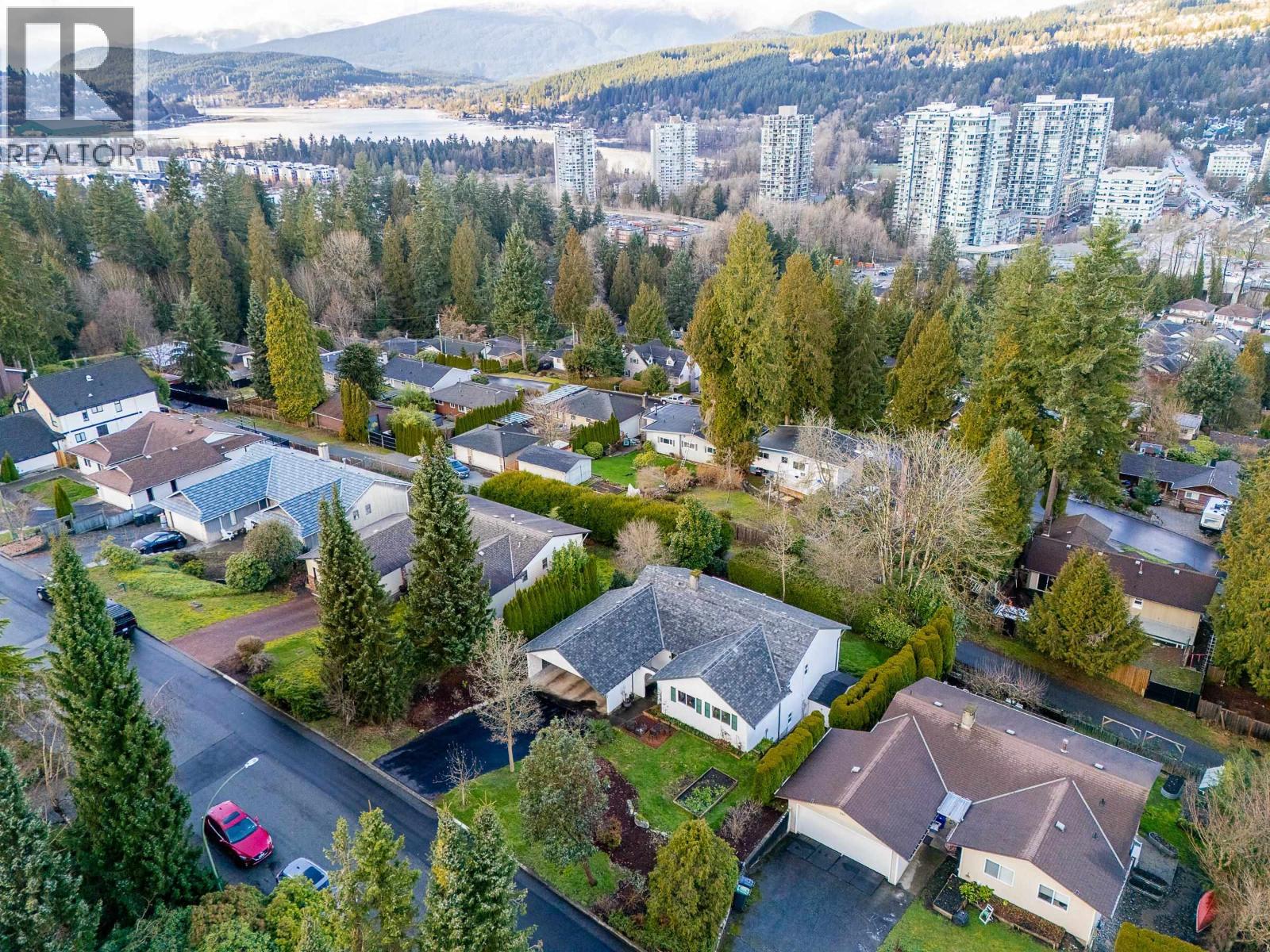 1063 Corona Crescent, Coquitlam, British Columbia  V3J 7J1 - Photo 36 - R3091015