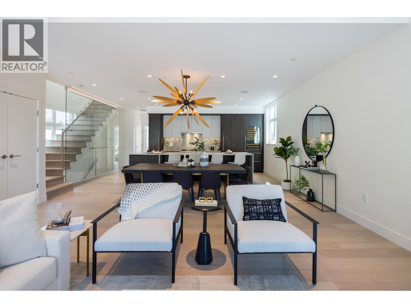 592 Arthur Erickson Place, West Vancouver, British Columbia  V7T 1J1 - Photo 7 - R3091056