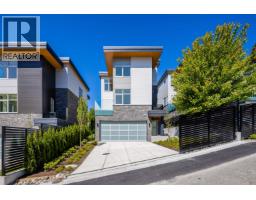 592 ARTHUR ERICKSON PLACE, West Vancouver, British Columbia