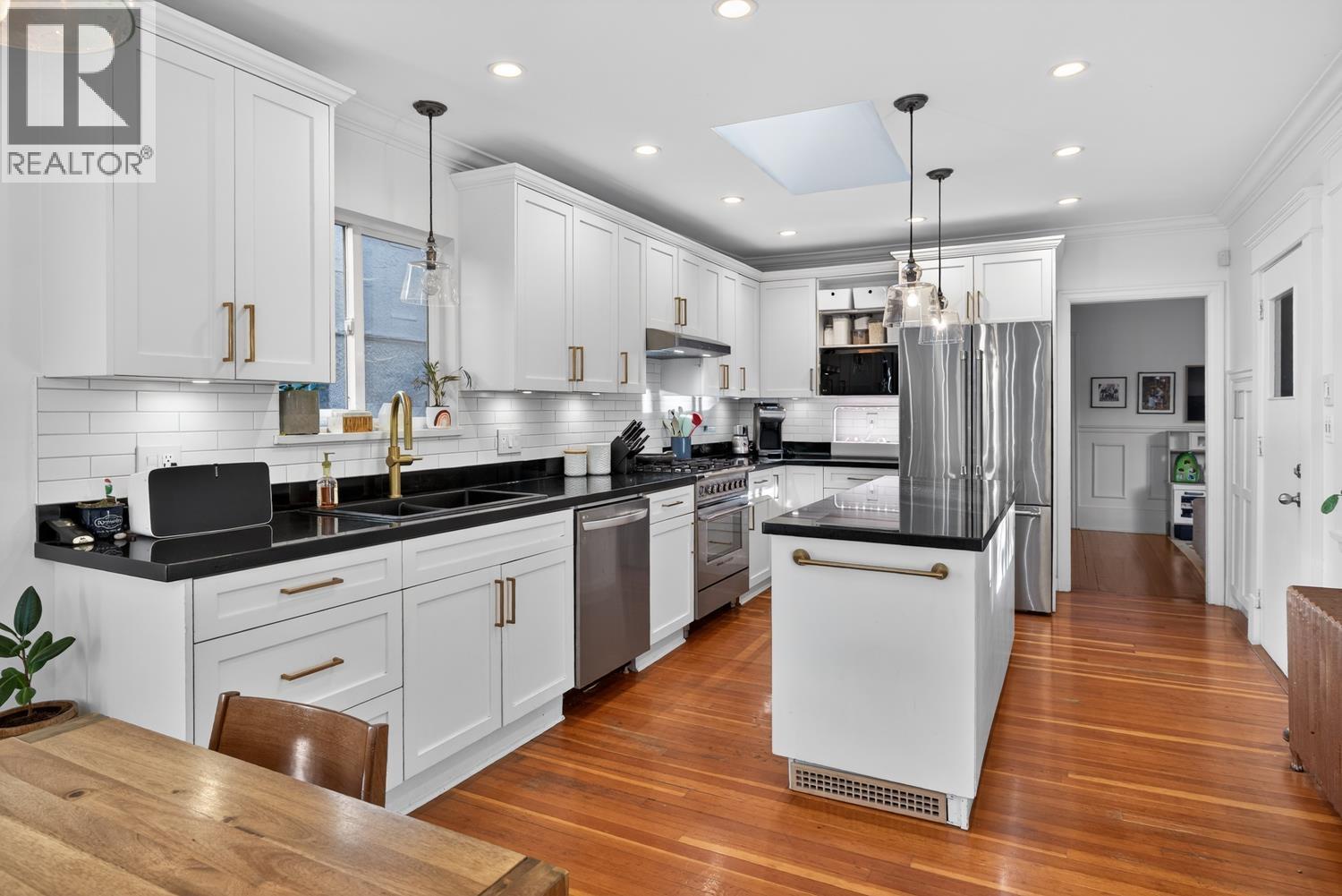 4387 St. George Street, Vancouver, British Columbia  V5V 4A3 - Photo 6 - R3091069