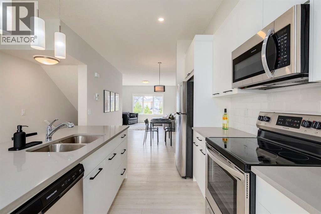 536 Canals Crossing Sw, Airdrie, Alberta  T4B 4L3 - Photo 21 - A2257313