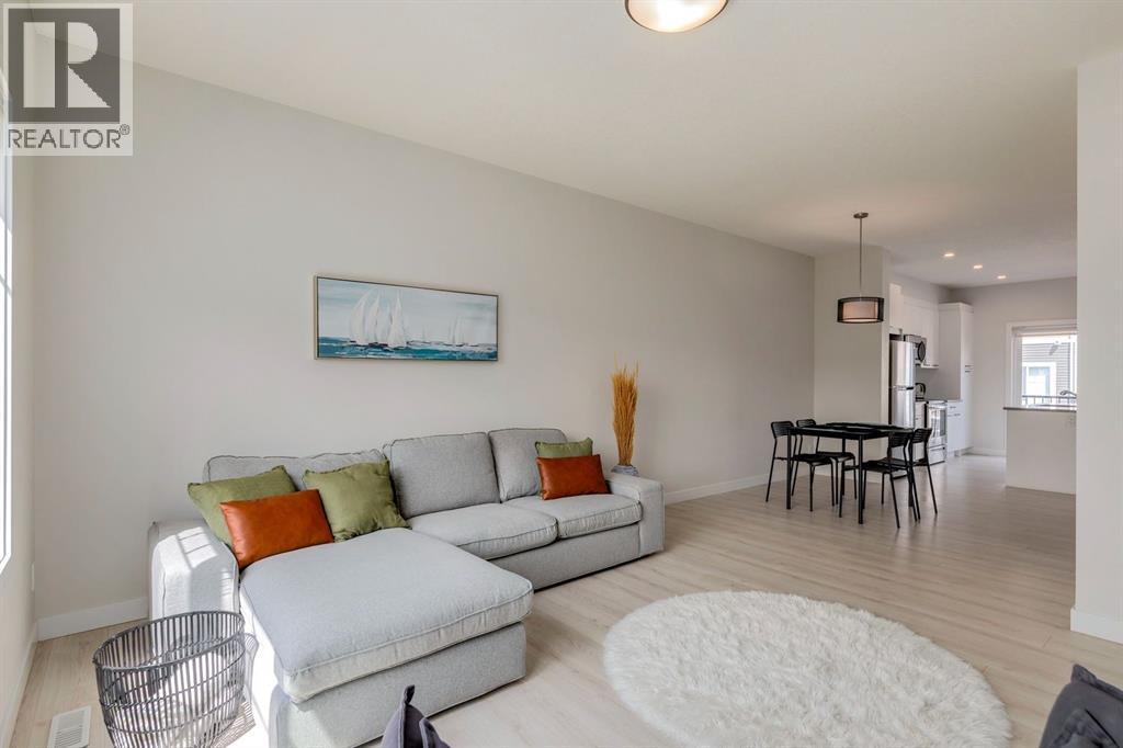 536 Canals Crossing Sw, Airdrie, Alberta  T4B 4L3 - Photo 5 - A2257313