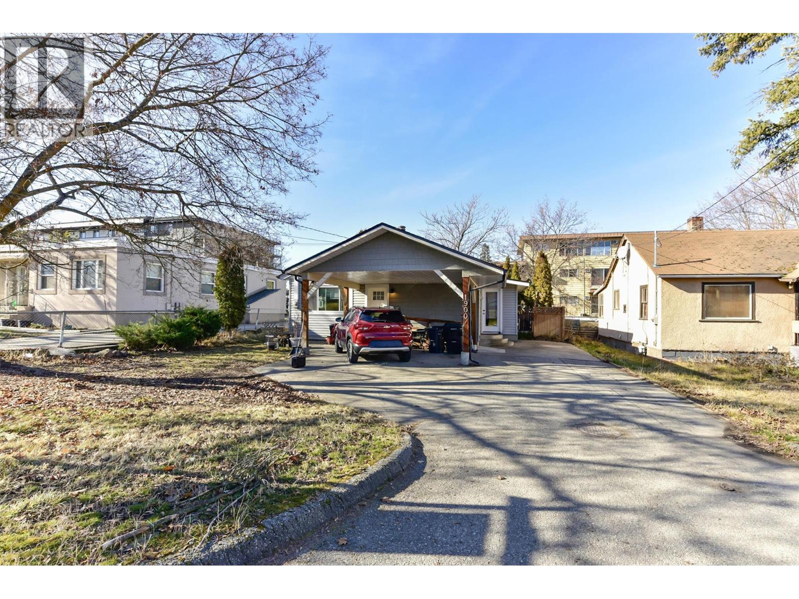 1900 31 Street, Vernon, British Columbia  V1T 5G9 - Photo 2 - 10375753