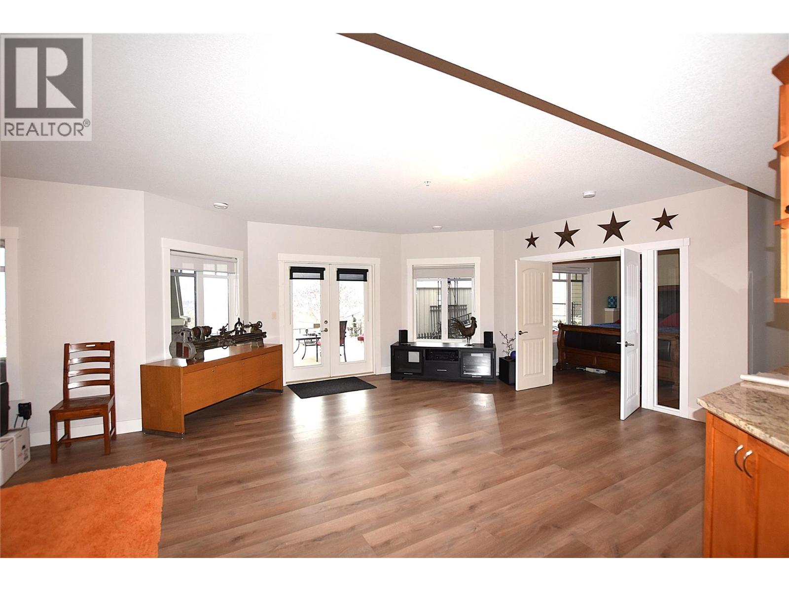 3721 Razorback Court, Vernon, British Columbia  V1T 9W4 - Photo 37 - 10370897