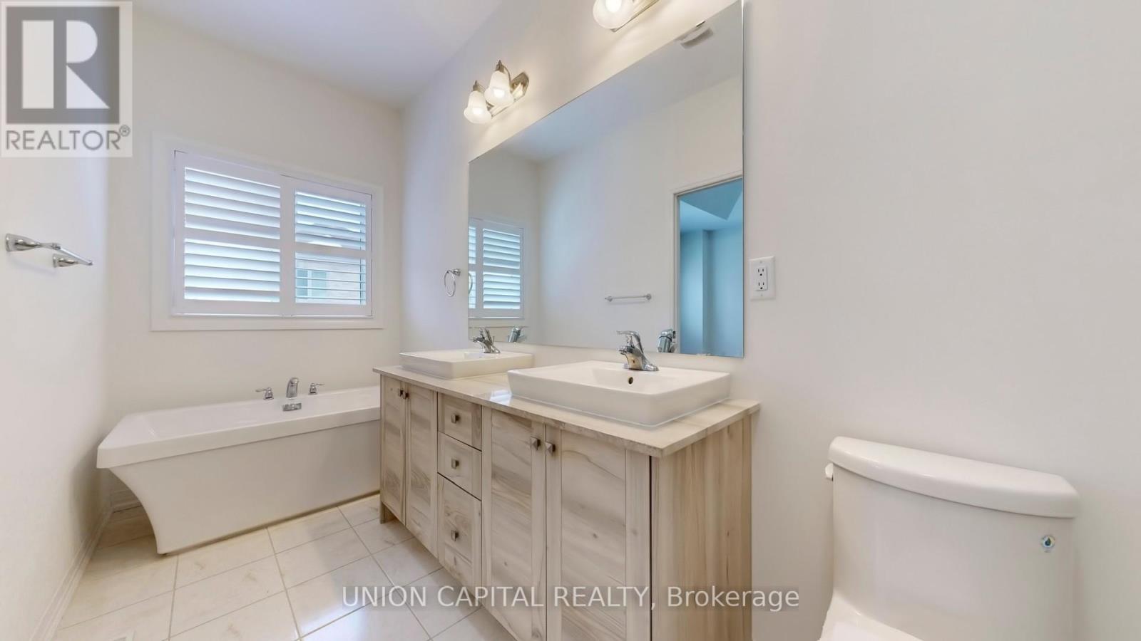 158 Ogston Crescent, Whitby, Ontario  L1P 0H3 - Photo 11 - E12798440