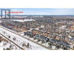 158 OGSTON CRESCENT, Whitby, Ontario