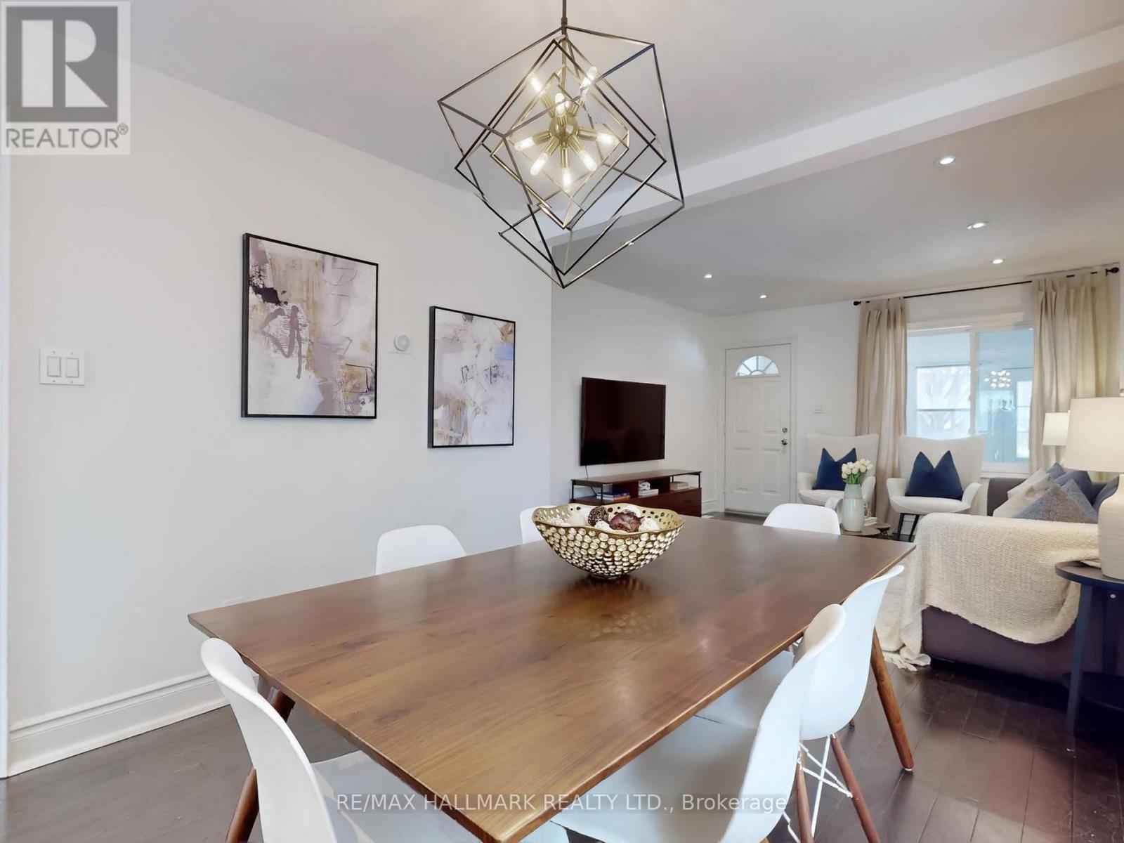 115 Hiltz Avenue, Toronto, Ontario  M4L 2N7 - Photo 10 - E12798460