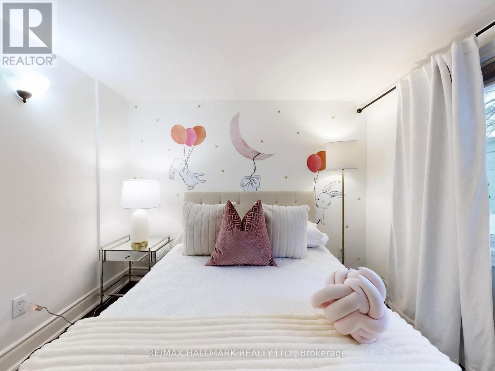 115 Hiltz Avenue, Toronto, Ontario  M4L 2N7 - Photo 29 - E12798460