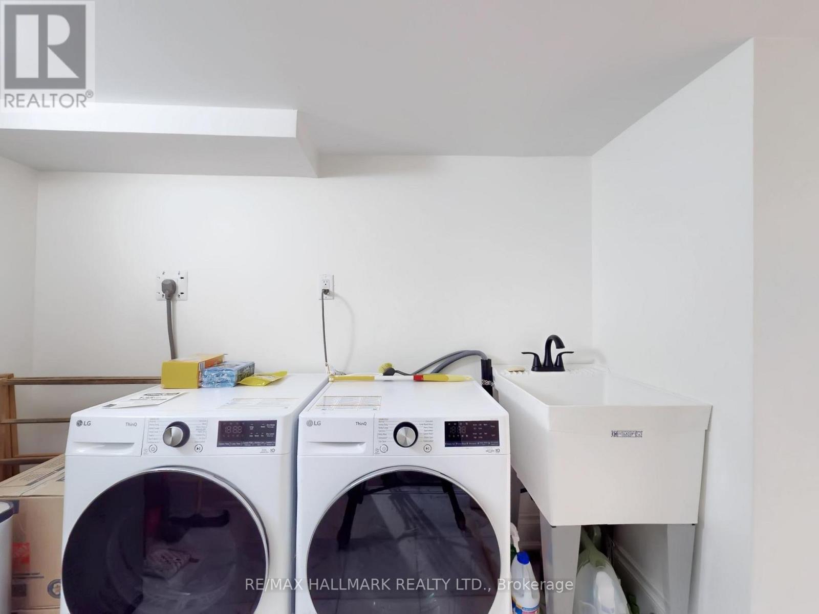 115 Hiltz Avenue, Toronto, Ontario  M4L 2N7 - Photo 44 - E12798460