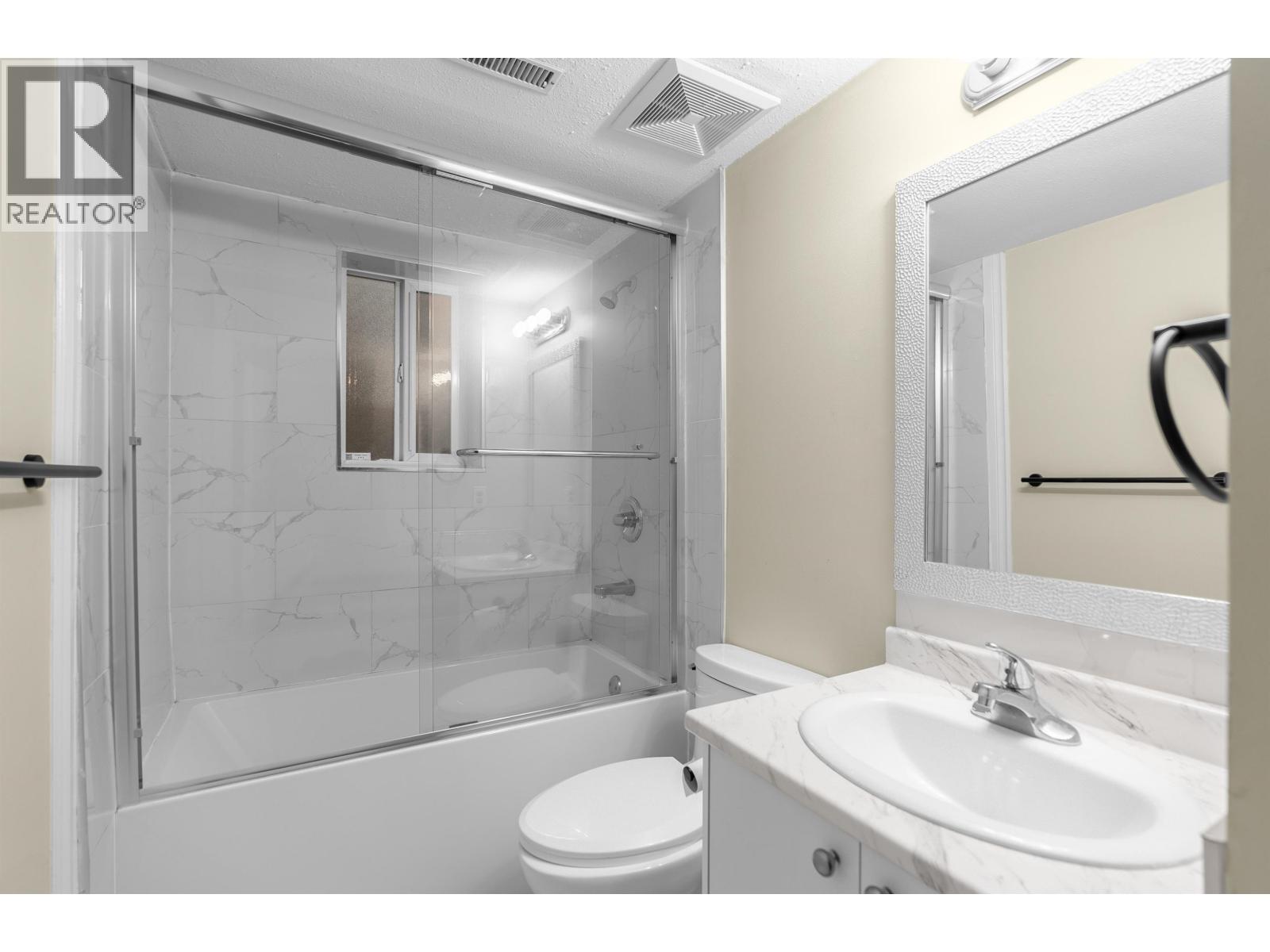 5486 Manor Street, Burnaby, British Columbia  V5G 1B7 - Photo 22 - R3090329