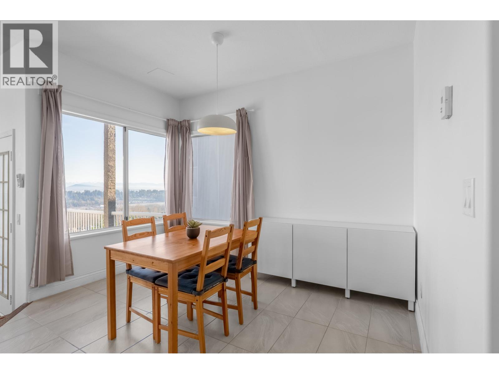 2765 Nadina Drive, Coquitlam, British Columbia  V3C 6A5 - Photo 19 - R3091003