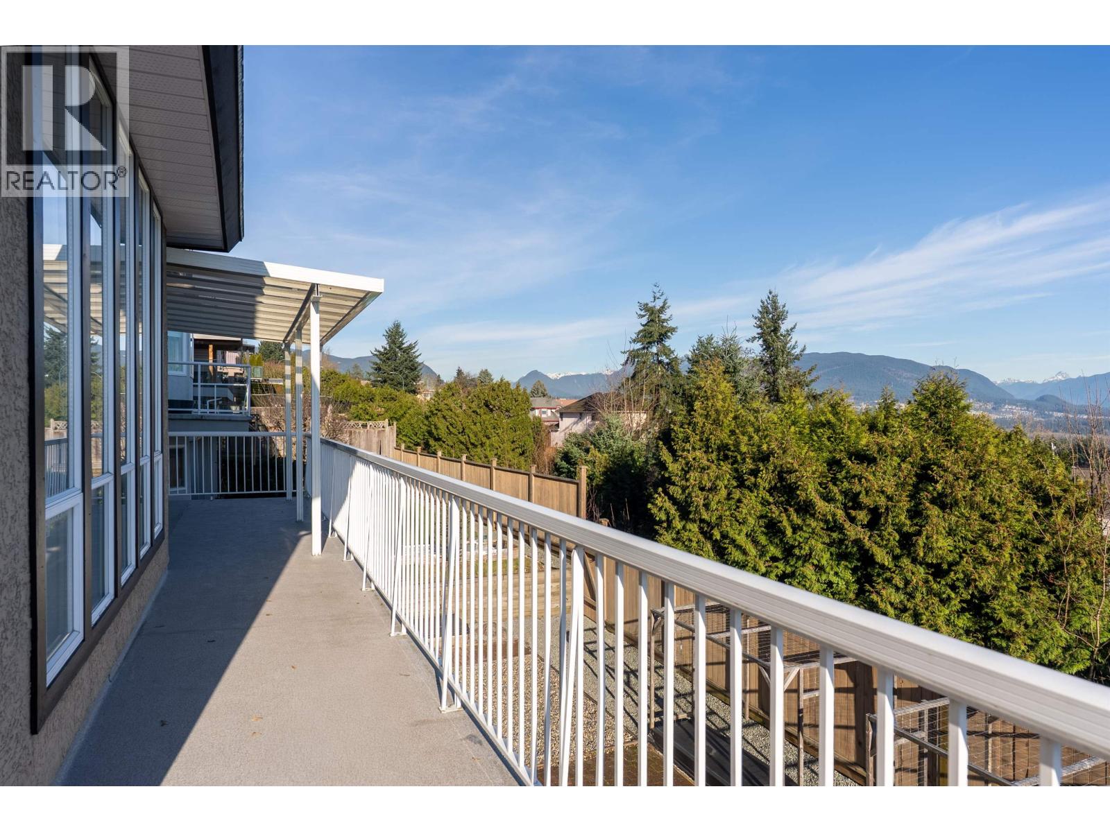 2765 Nadina Drive, Coquitlam, British Columbia  V3C 6A5 - Photo 35 - R3091003