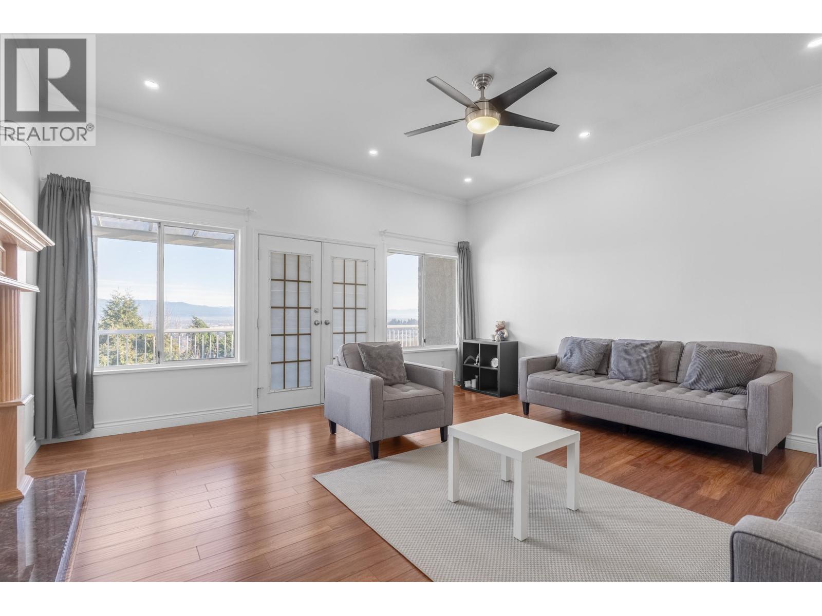 2765 Nadina Drive, Coquitlam, British Columbia  V3C 6A5 - Photo 13 - R3091003