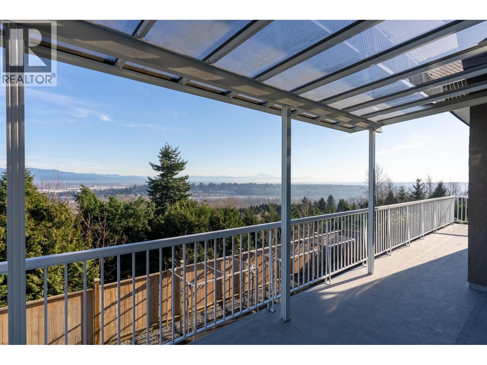 2765 Nadina Drive, Coquitlam, British Columbia  V3C 6A5 - Photo 37 - R3091003