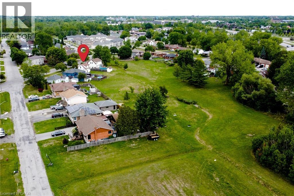 107 Saint George Street, Welland, Ontario  L3C 5N5 - Photo 5 - 40806010