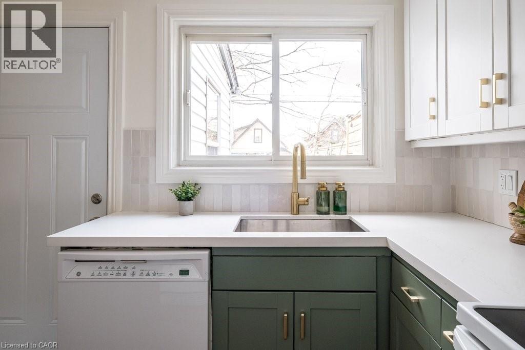 100 Graham Avenue S, Hamilton, Ontario  L8K 2M3 - Photo 11 - 40805969