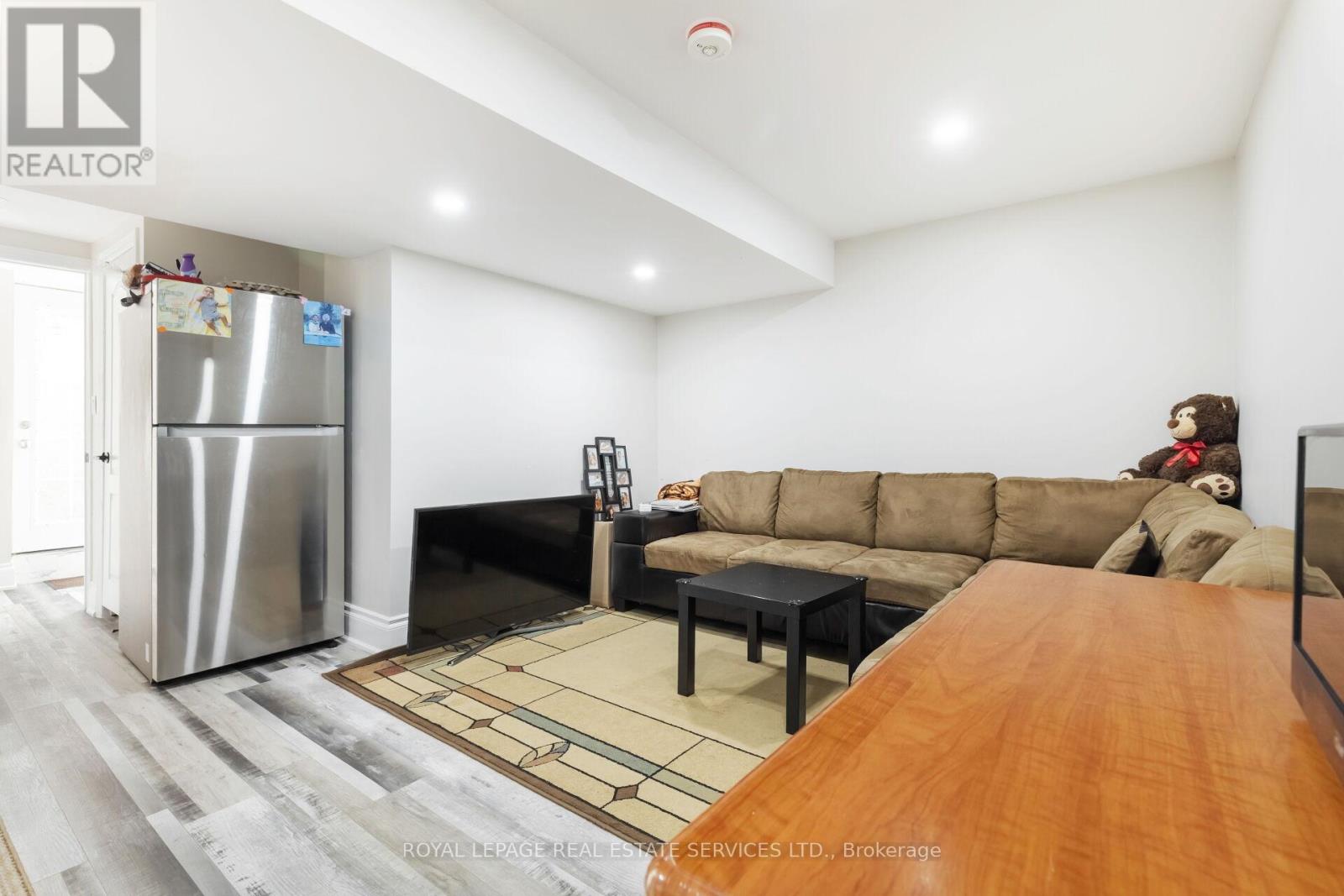 18 Tremont Court, Brampton, Ontario  L6Z 4C8 - Photo 35 - W12798422