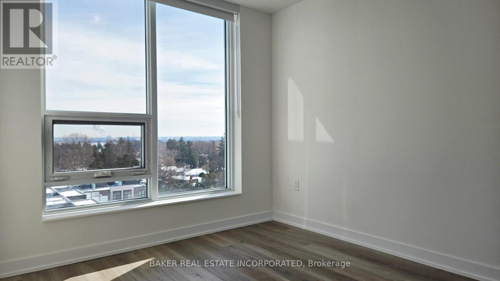 Lph 4 - 500 Plains Road E, Burlington, Ontario  L7T 0C8 - Photo 6 - W12798482