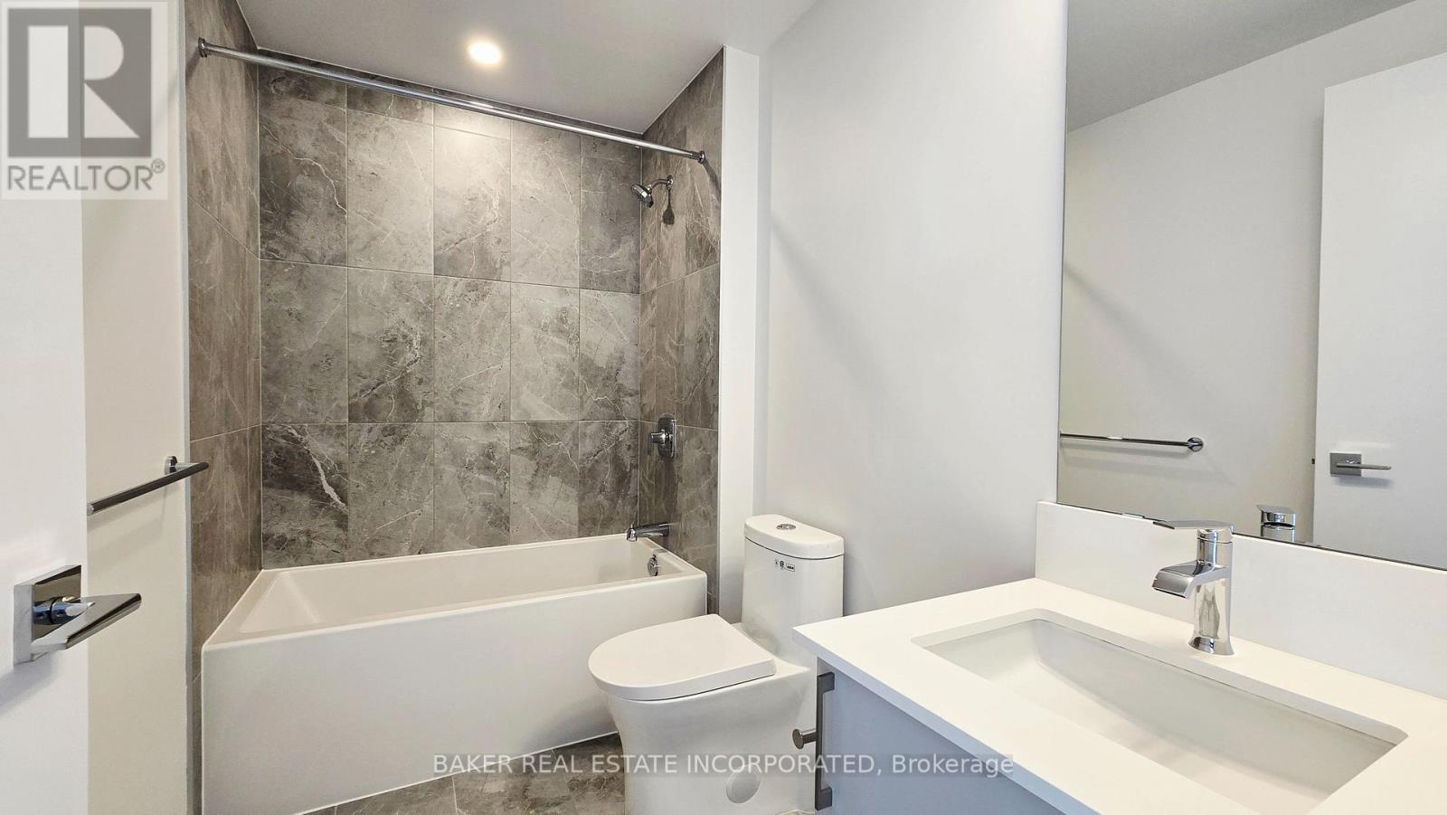 Lph 4 - 500 Plains Road E, Burlington, Ontario  L7T 0C8 - Photo 8 - W12798482