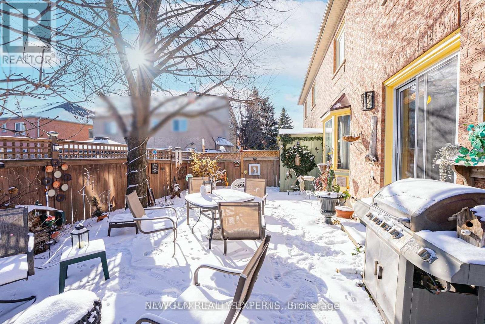 13 Pressed Brick Drive, Brampton, Ontario  L6V 4K8 - Photo 35 - W12798494