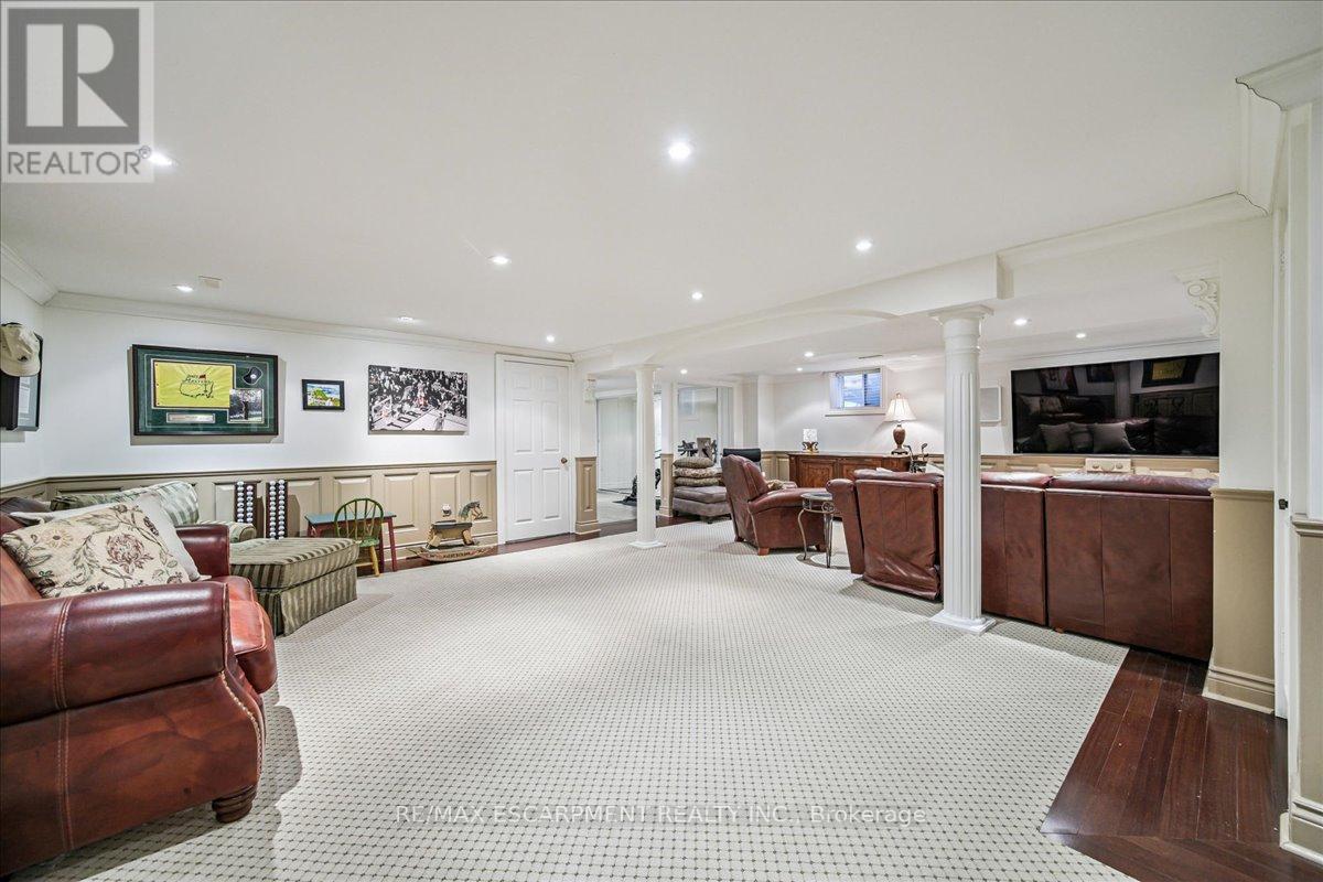 2305 Cheverie Street, Oakville, Ontario  L6J 6C5 - Photo 30 - W12798538