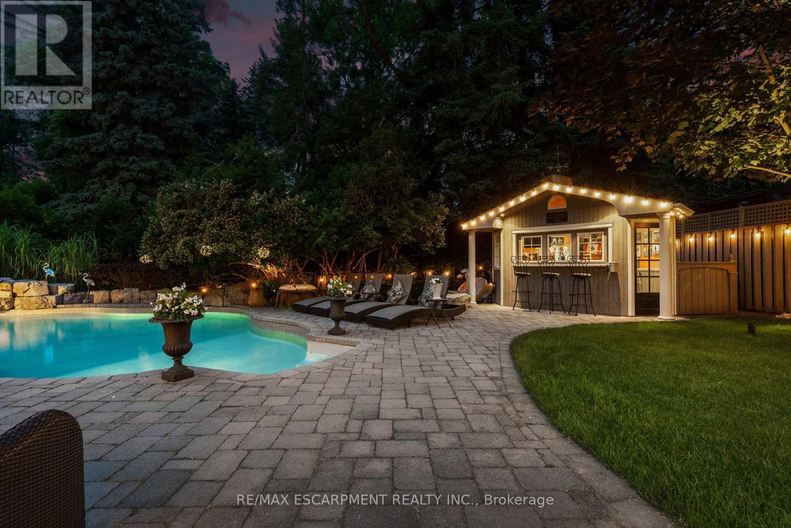 2305 Cheverie Street, Oakville, Ontario  L6J 6C5 - Photo 48 - W12798538