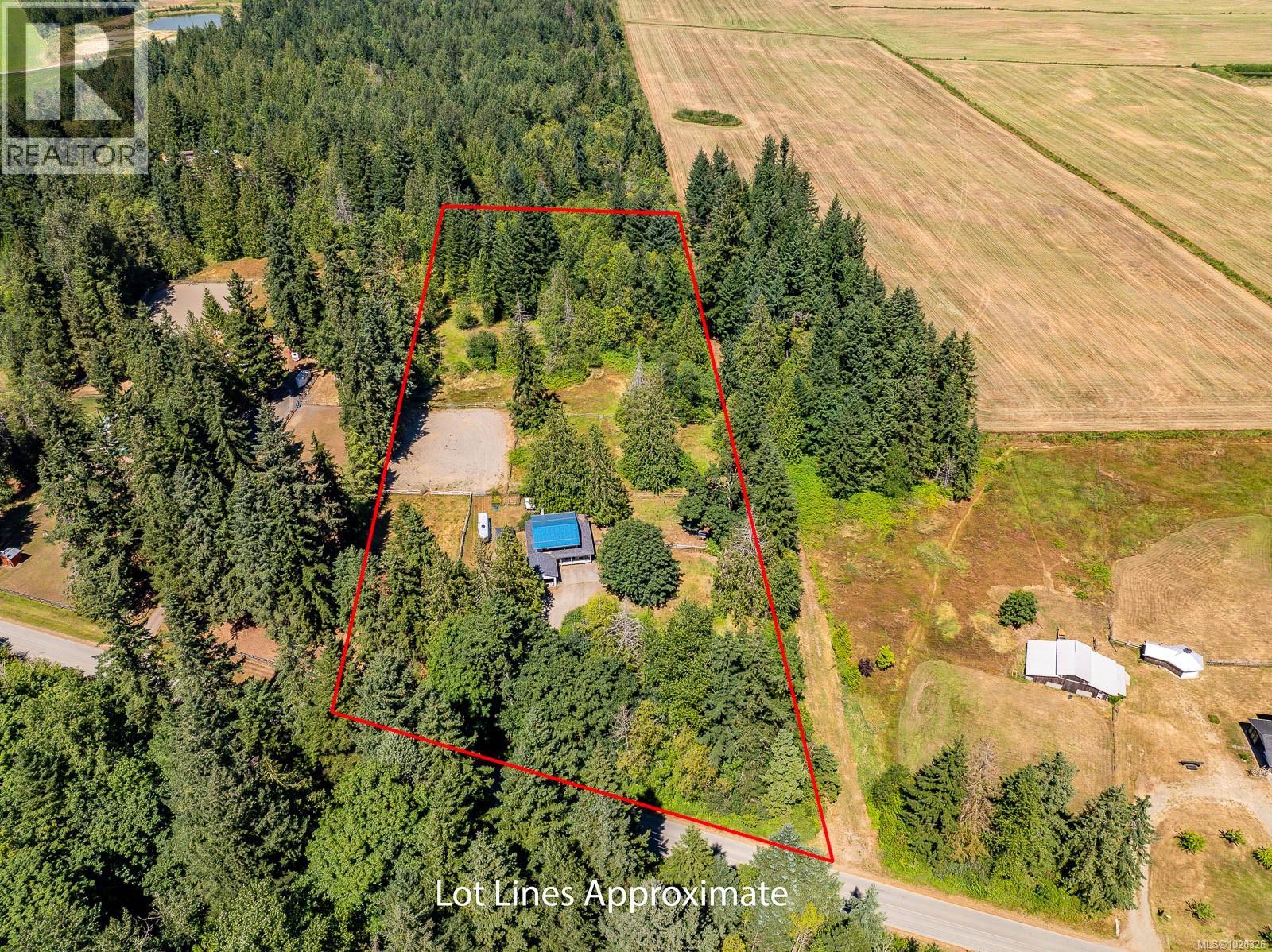 2468 Endall Rd, Black Creek, British Columbia  V0R 1C0 - Photo 7 - 1026326