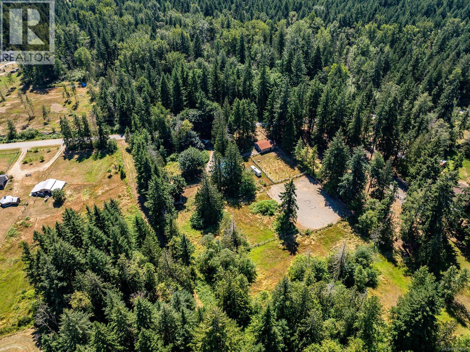 2468 Endall Rd, Black Creek, British Columbia  V0R 1C0 - Photo 16 - 1026326