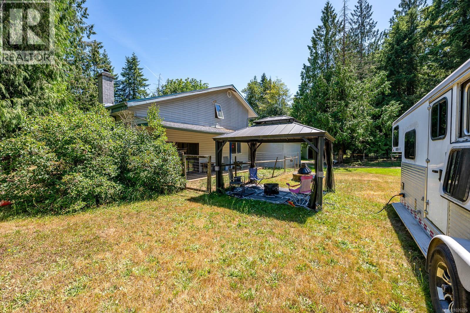 2468 Endall Rd, Black Creek, British Columbia  V0R 1C0 - Photo 38 - 1026326
