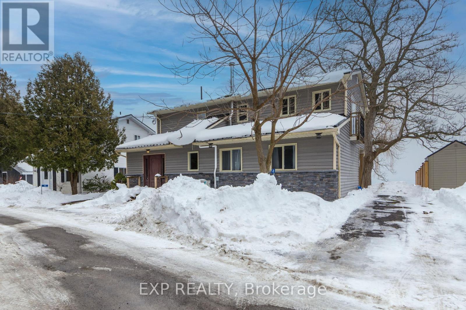43 Clifford Street, Quinte West, Ontario  K0K 1L0 - Photo 2 - X12798446