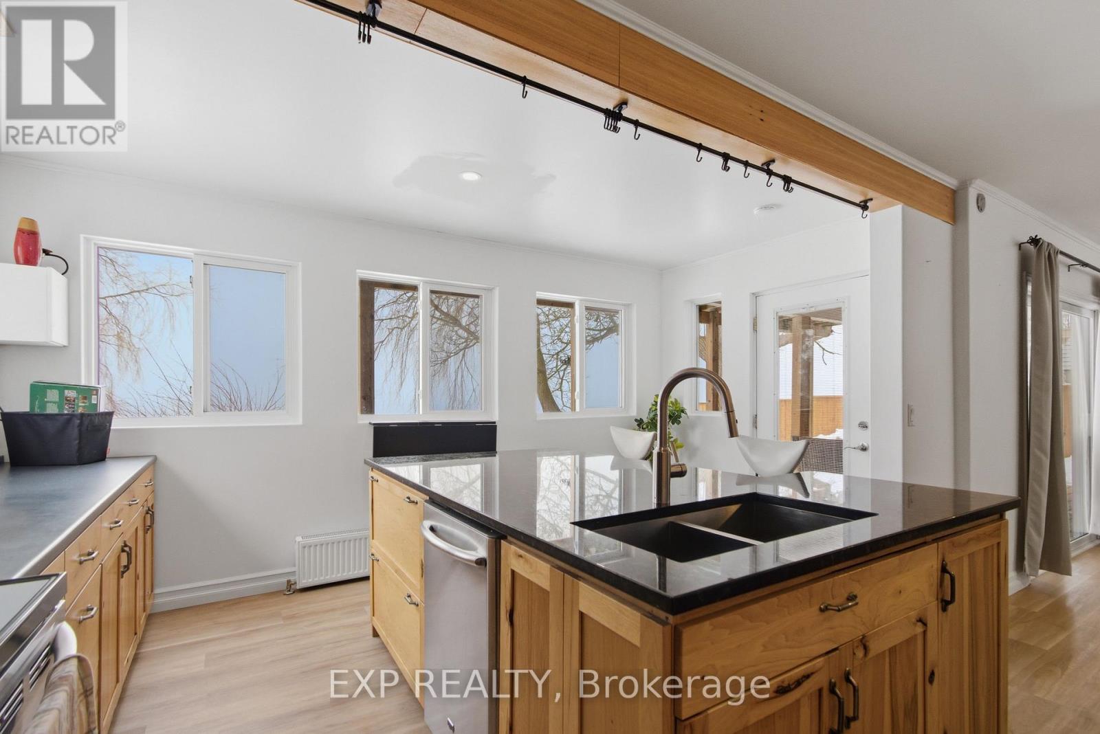 43 Clifford Street, Quinte West, Ontario  K0K 1L0 - Photo 20 - X12798446