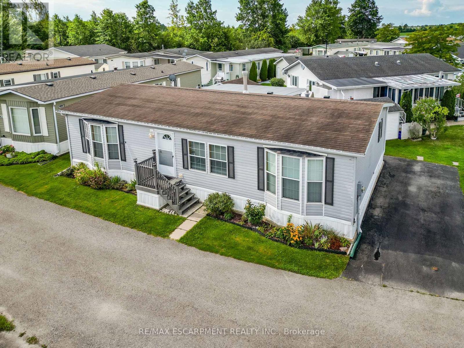 343 - 3033 Townline Road, Fort Erie, Ontario  L0S 1S1 - Photo 2 - X12798448