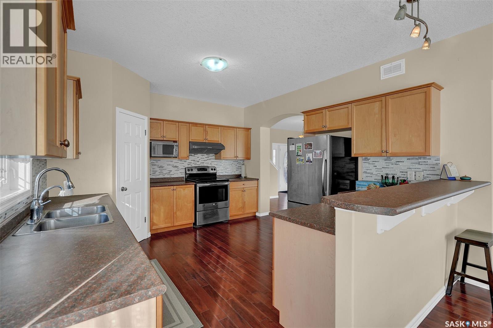 7331 Wascana Cove Place, Regina, Saskatchewan  S4V 3G2 - Photo 10 - SK028667