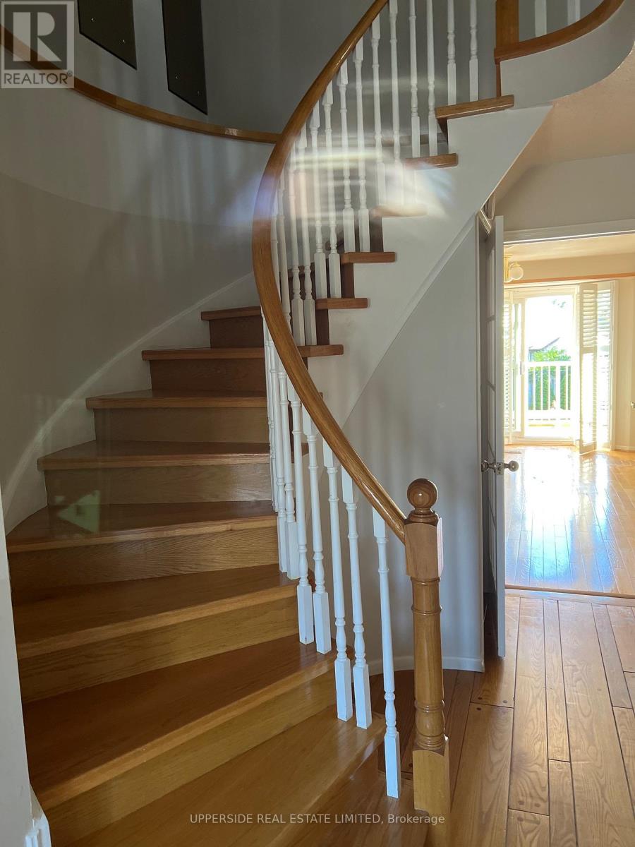 1524 Woodruff Crescent, Pickering, Ontario  L1V 3S6 - Photo 3 - E12792038