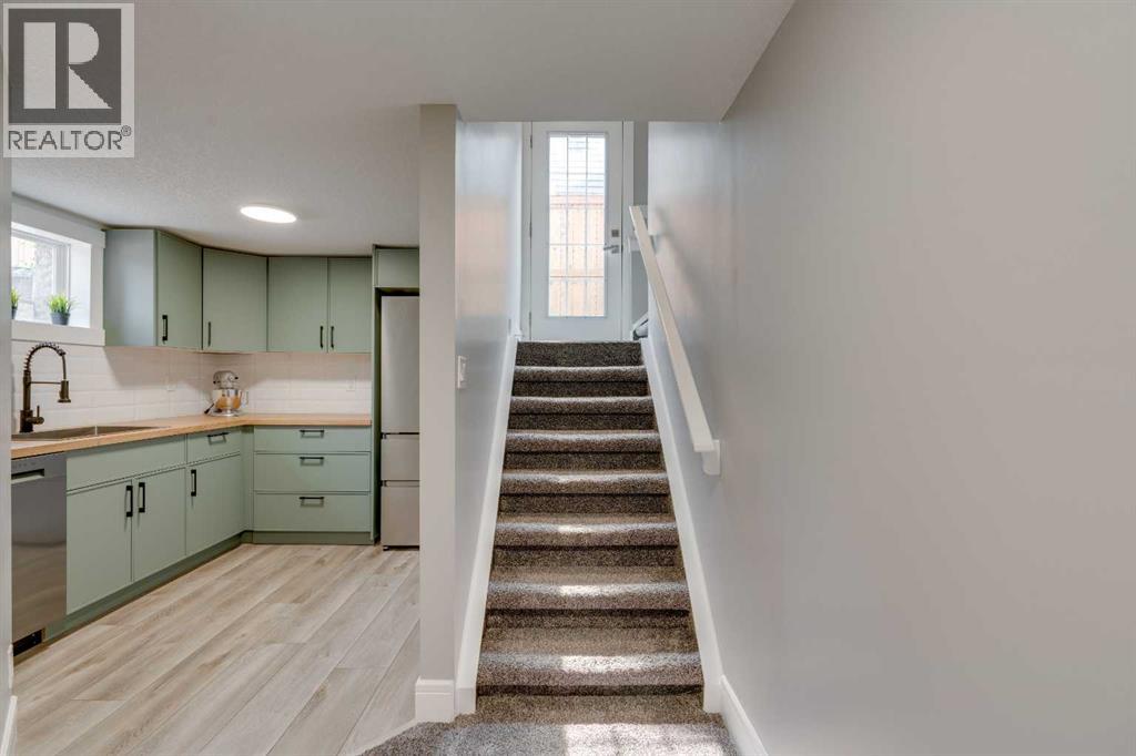 2444 45 Street Se, Calgary, Alberta  T2B 1K4 - Photo 29 - A2286368