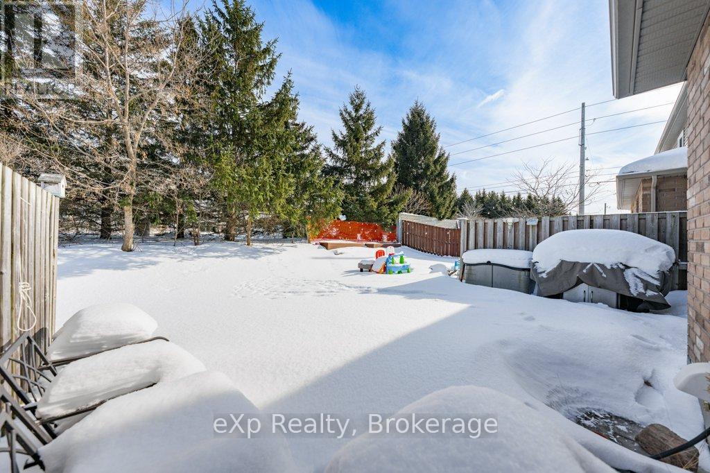 55 Laughland Lane, Guelph, Ontario  N1L 0C9 - Photo 34 - X12798596