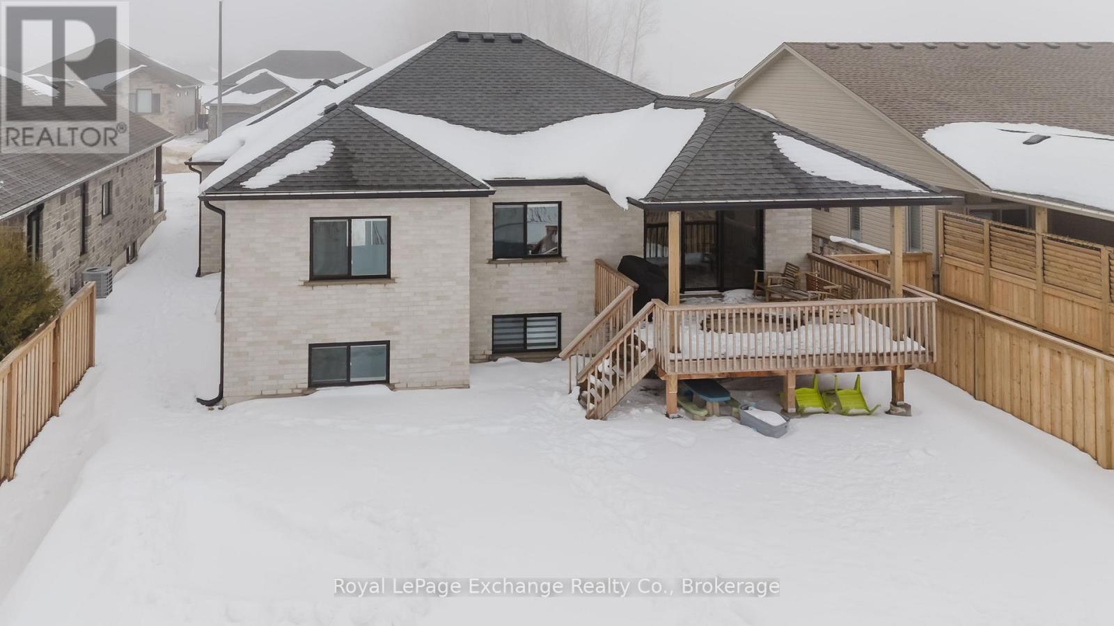 394 Ridge Street, Saugeen Shores, Ontario  N0H 2C3 - Photo 3 - X12798614
