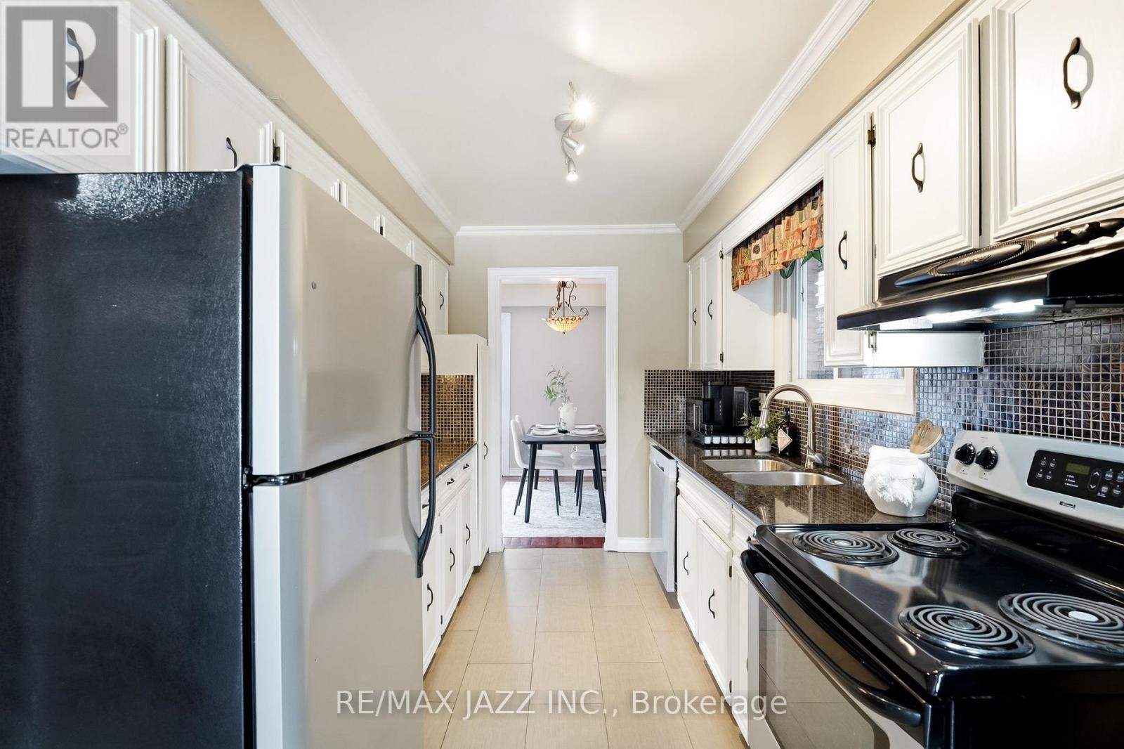 1757 Shadybrook Drive, Pickering, Ontario  L1V 3A6 - Photo 20 - E12798628