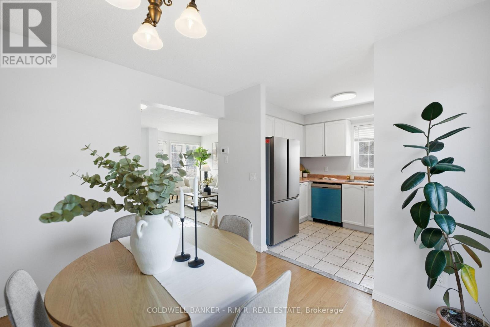 15 Greengrove Way, Whitby, Ontario  L1R 2N4 - Photo 13 - E12798636