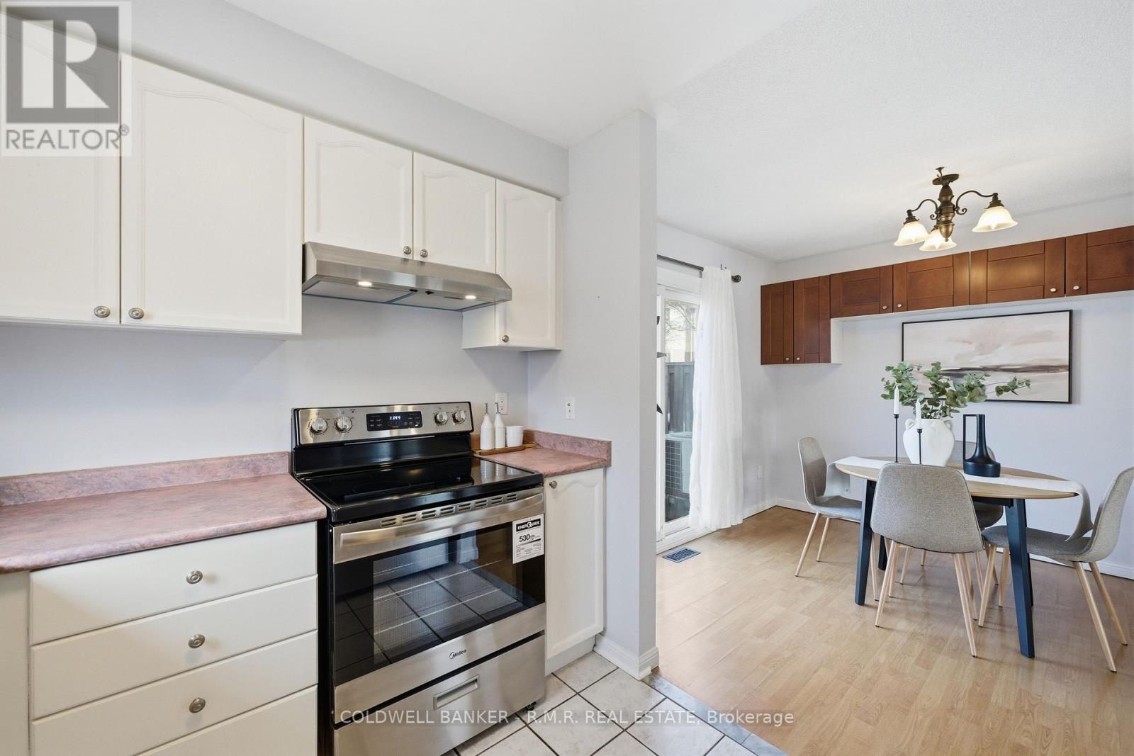 15 Greengrove Way, Whitby, Ontario  L1R 2N4 - Photo 18 - E12798636